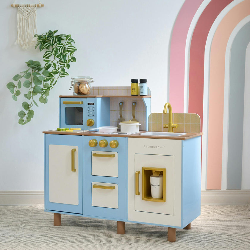 Teamson Kids Little Chef Hampton Wooden Play Kitchen With 17 Accessories