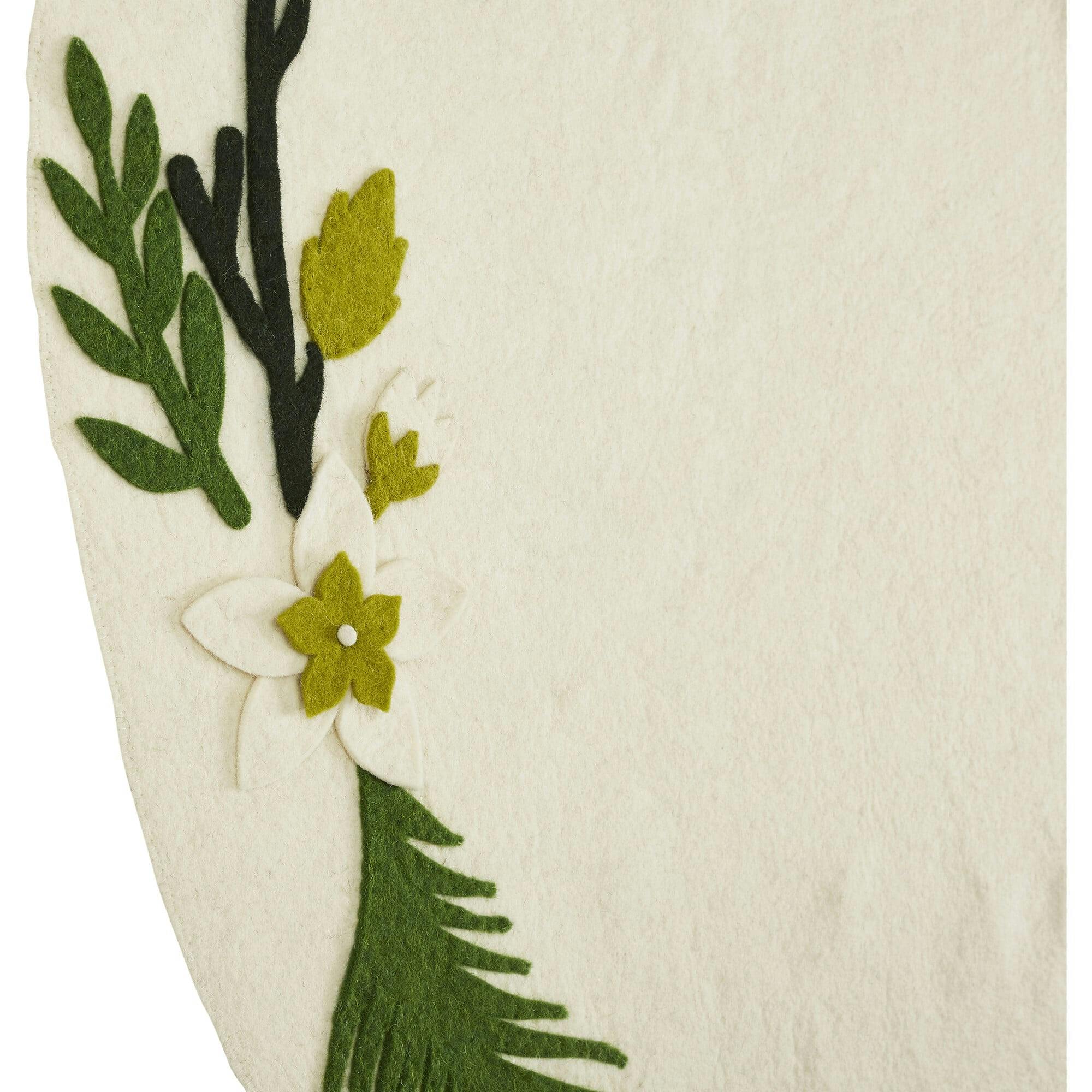 Handmade Christmas Tree Skirt in Felt - Greenery Border on Cream