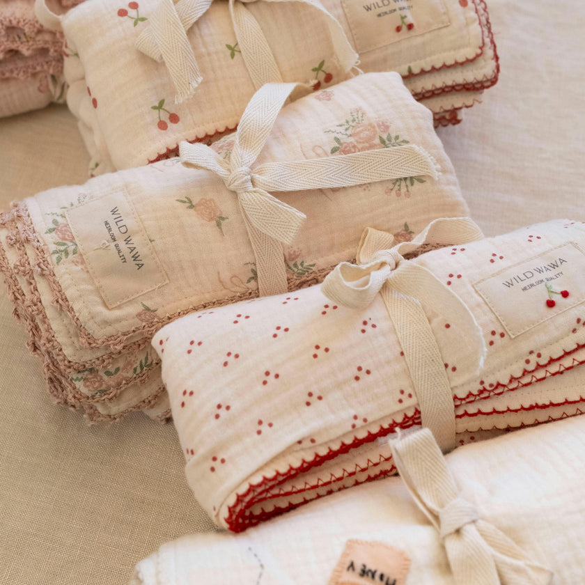Crochet Trim Swaddle