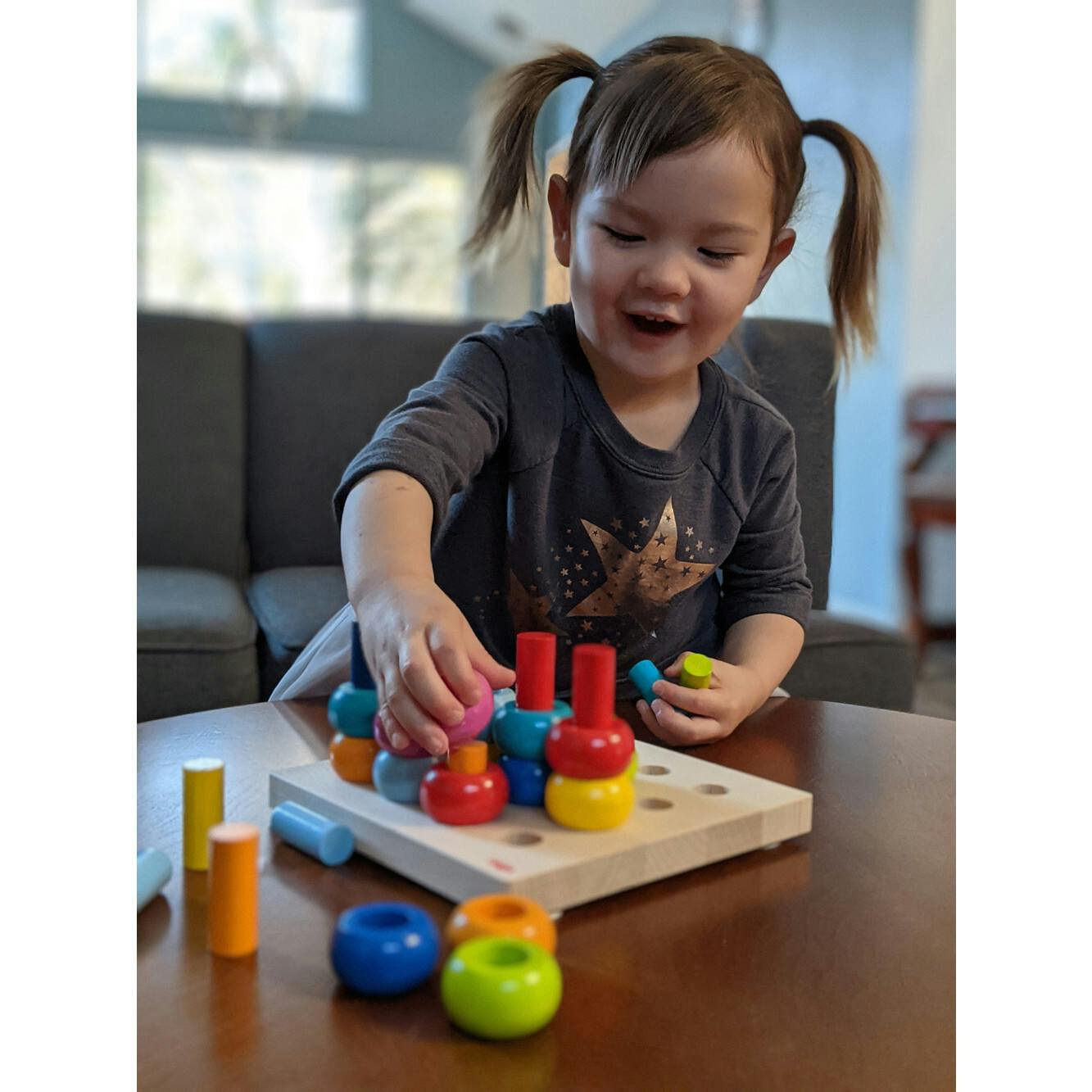Rainbow Whirls Pegging Game