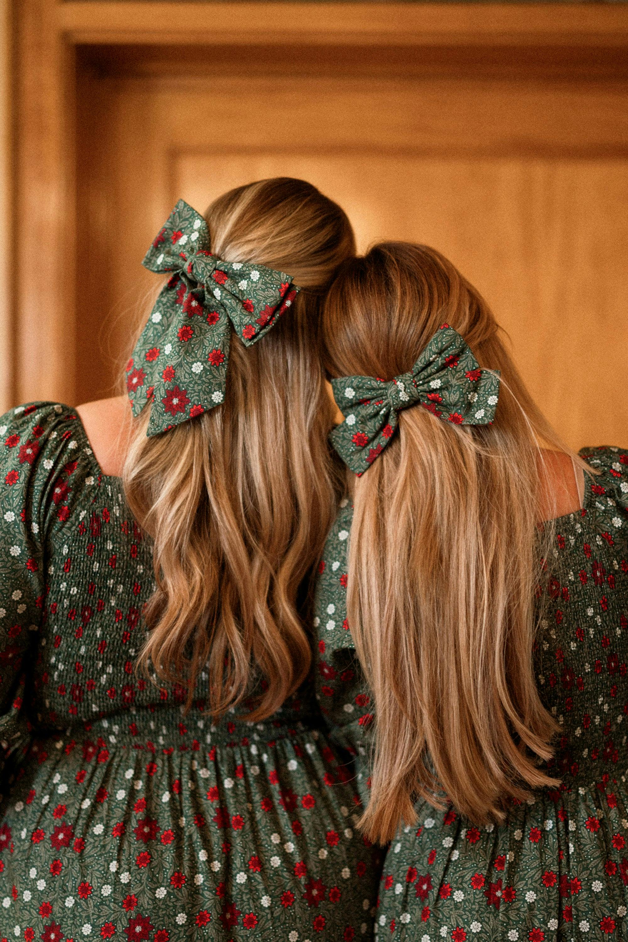 Hair Bows in Evergreen Merry Ditsy
