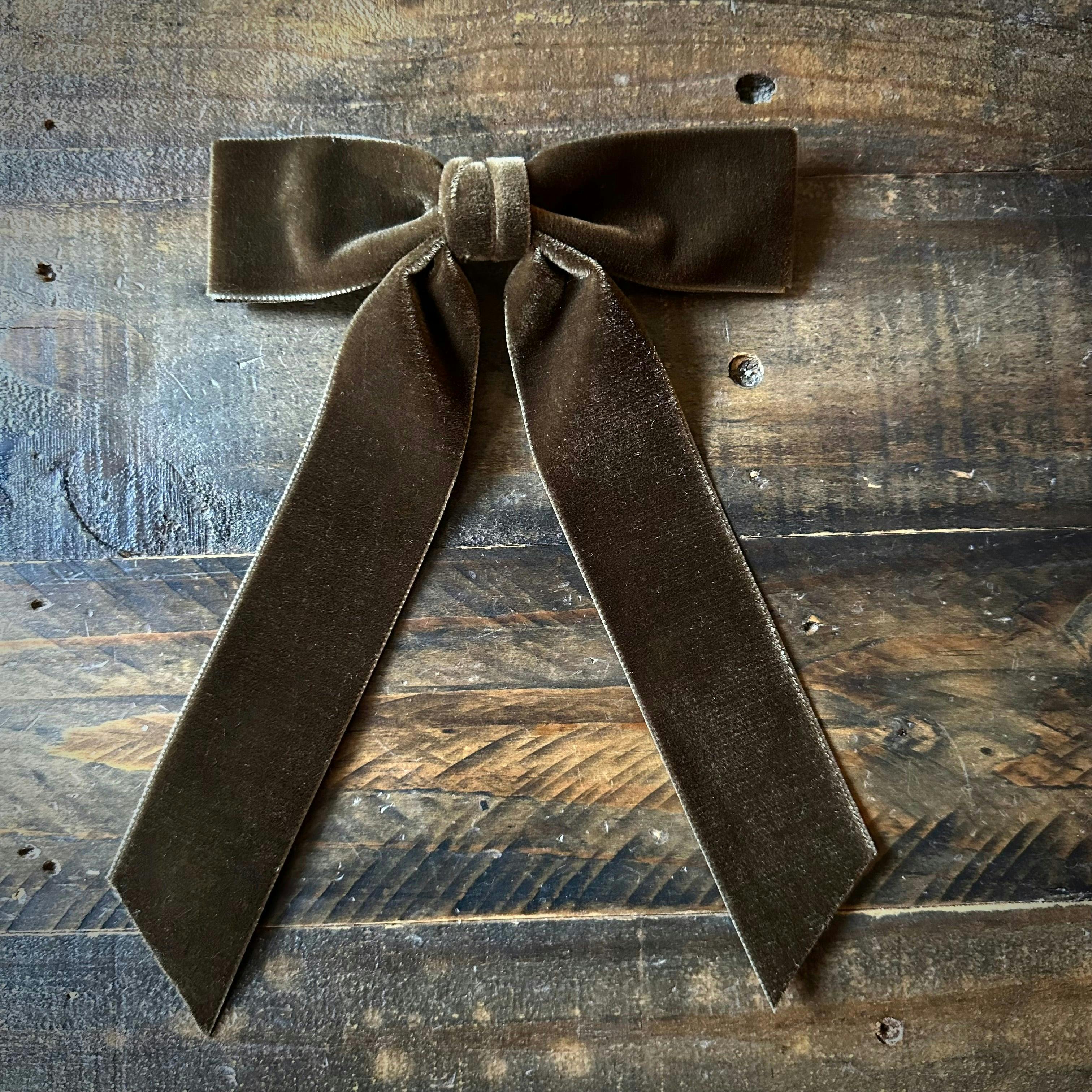 Mademoiselle Velvet Bow