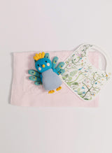 Tuckling Gift Set with Baby Bib, Violet the Peacock and Wonder Blanket