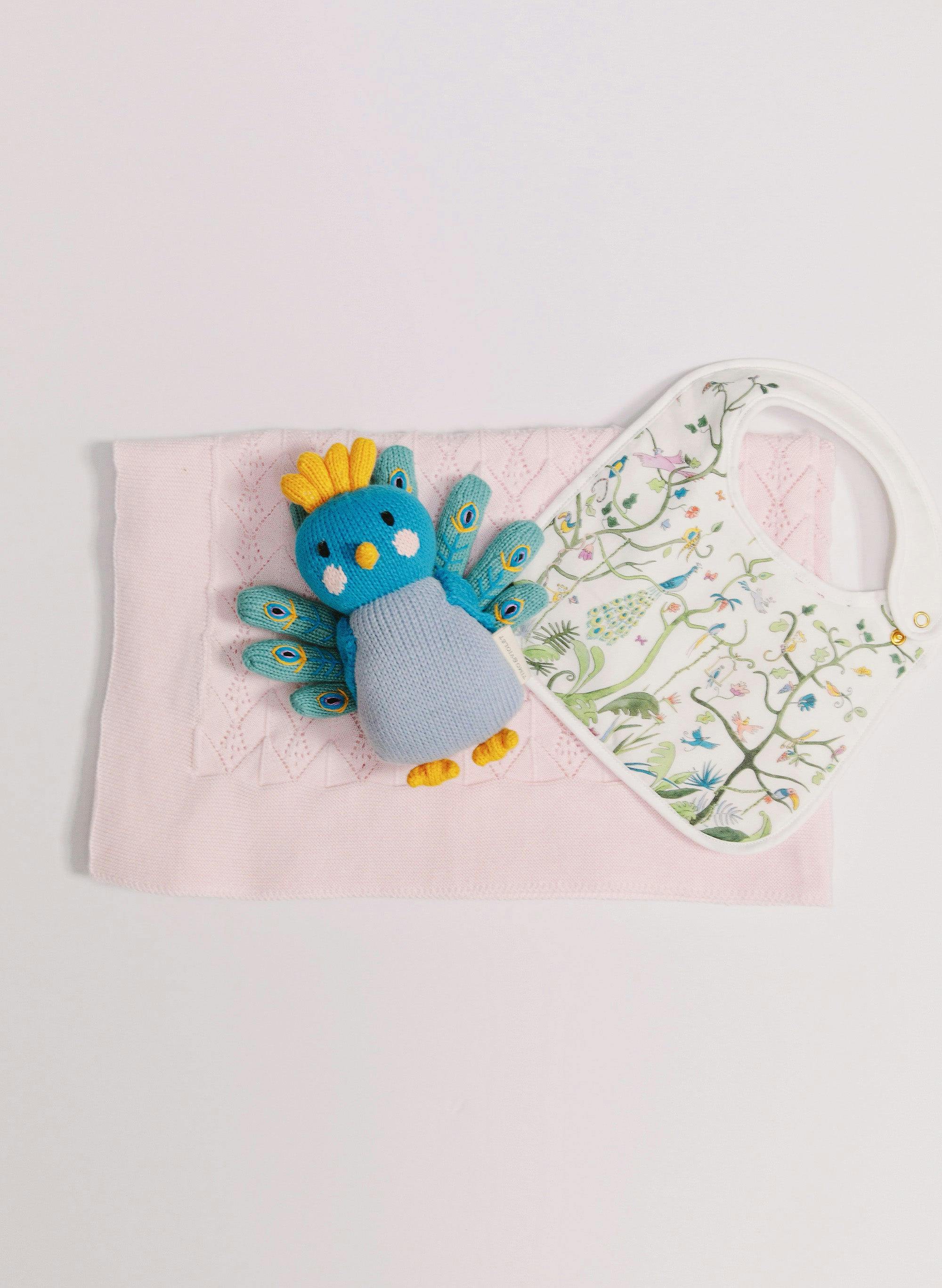 Tuckling Gift Set with Baby Bib, Violet the Peacock and Wonder Blanket