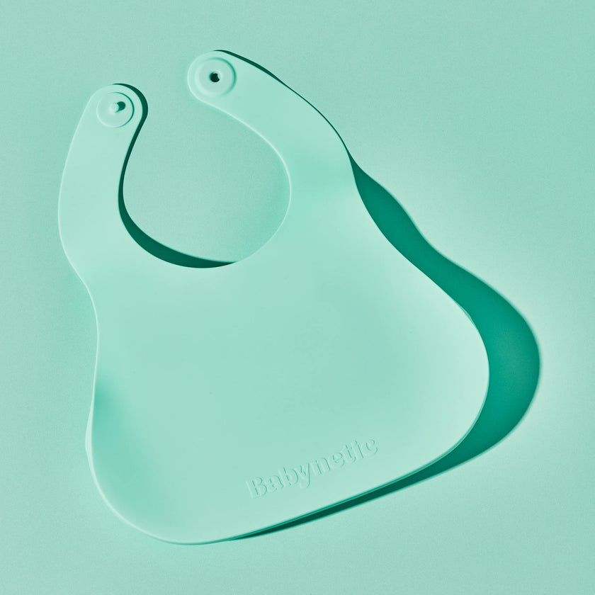 Magnetic Silicone Bib