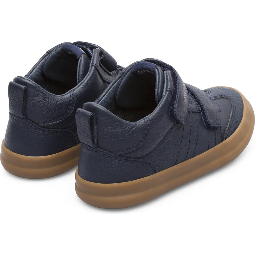 Pursuit Sneaker