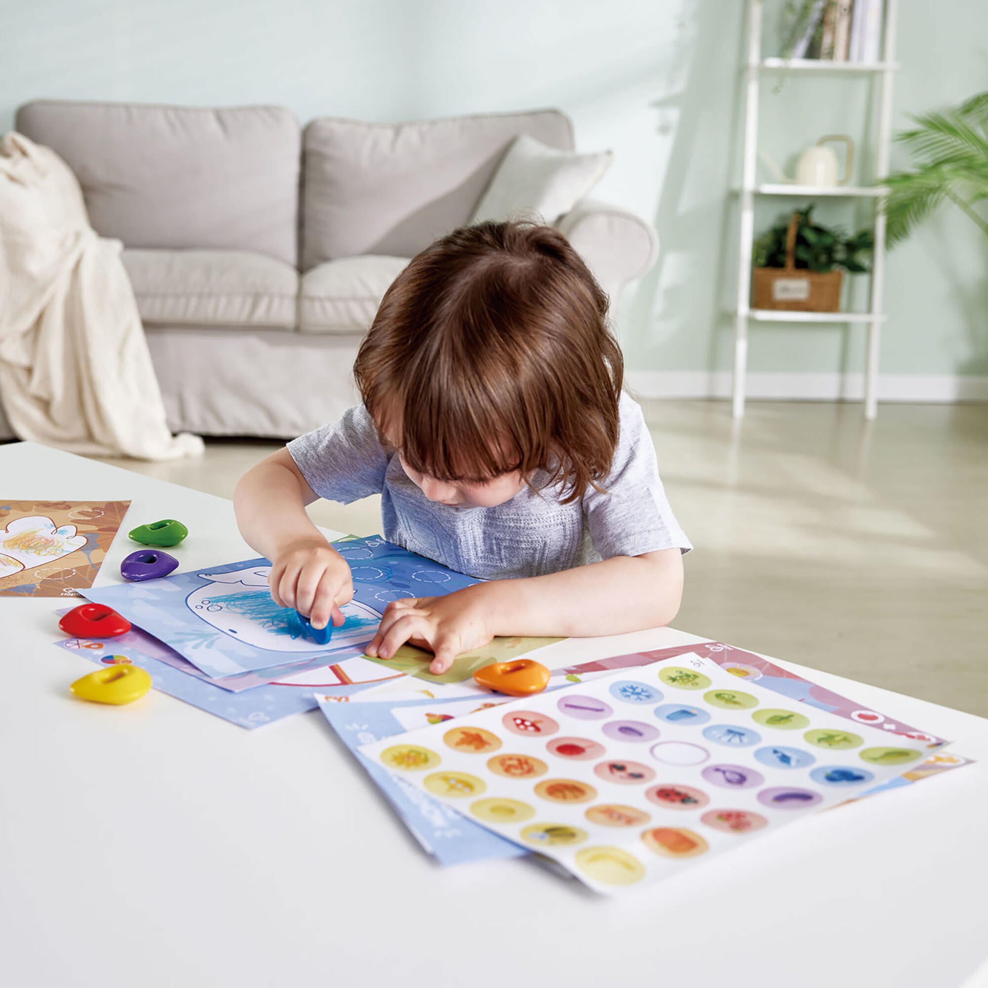 Hape: Crayon Coloring - 18pc Art Set