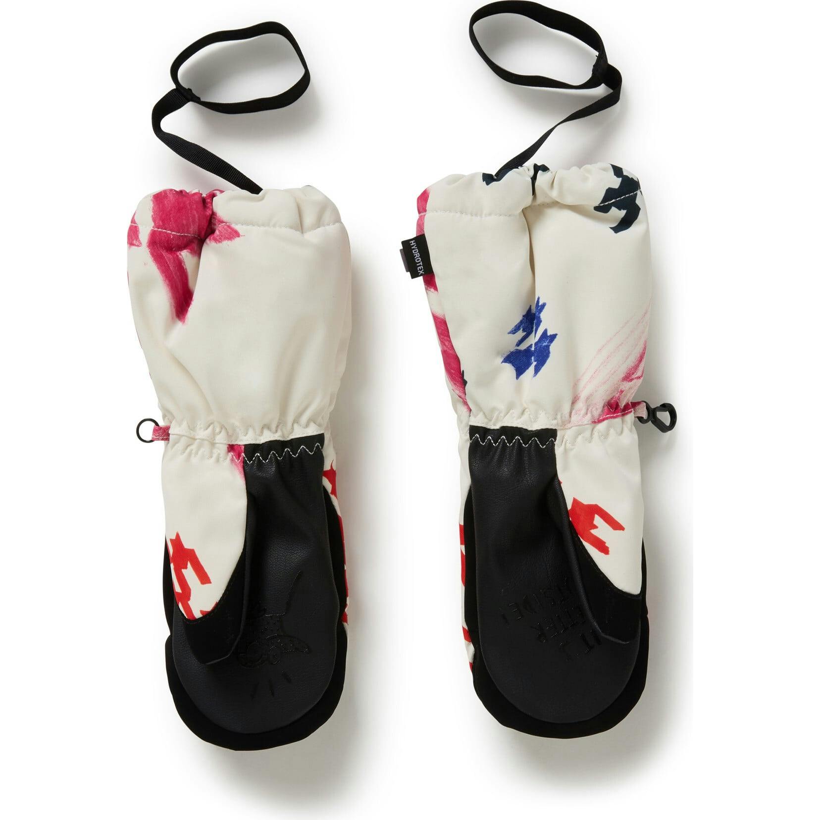 Statement mittens 