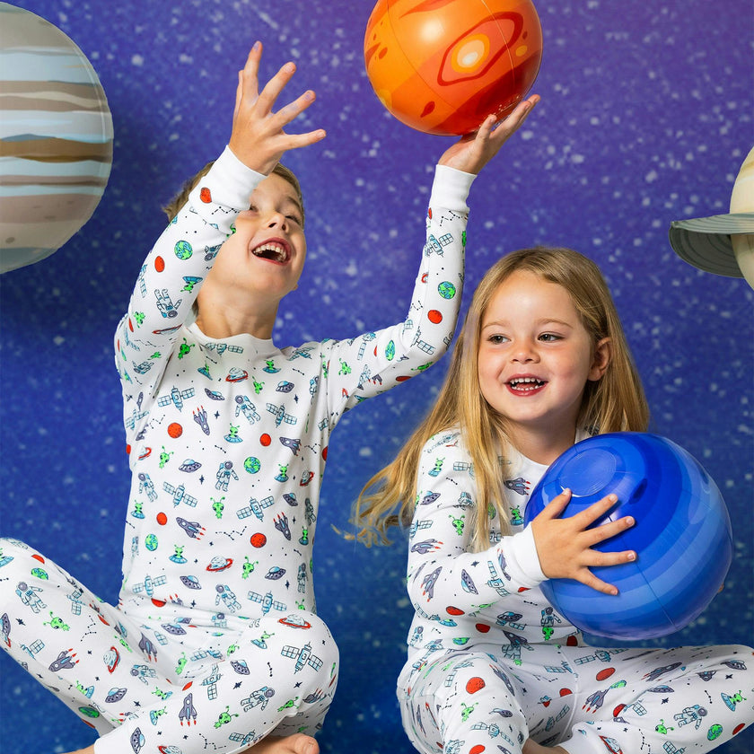 The Organic Long Sleeve Pajama Set [Aliens and Astronauts]