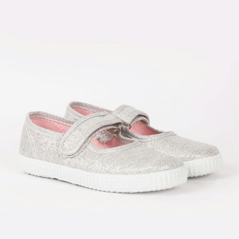 Hampton Canvas Martha Shoes in Silver