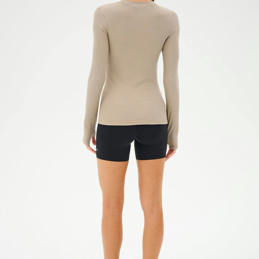 Airweight High Waist Short - Black