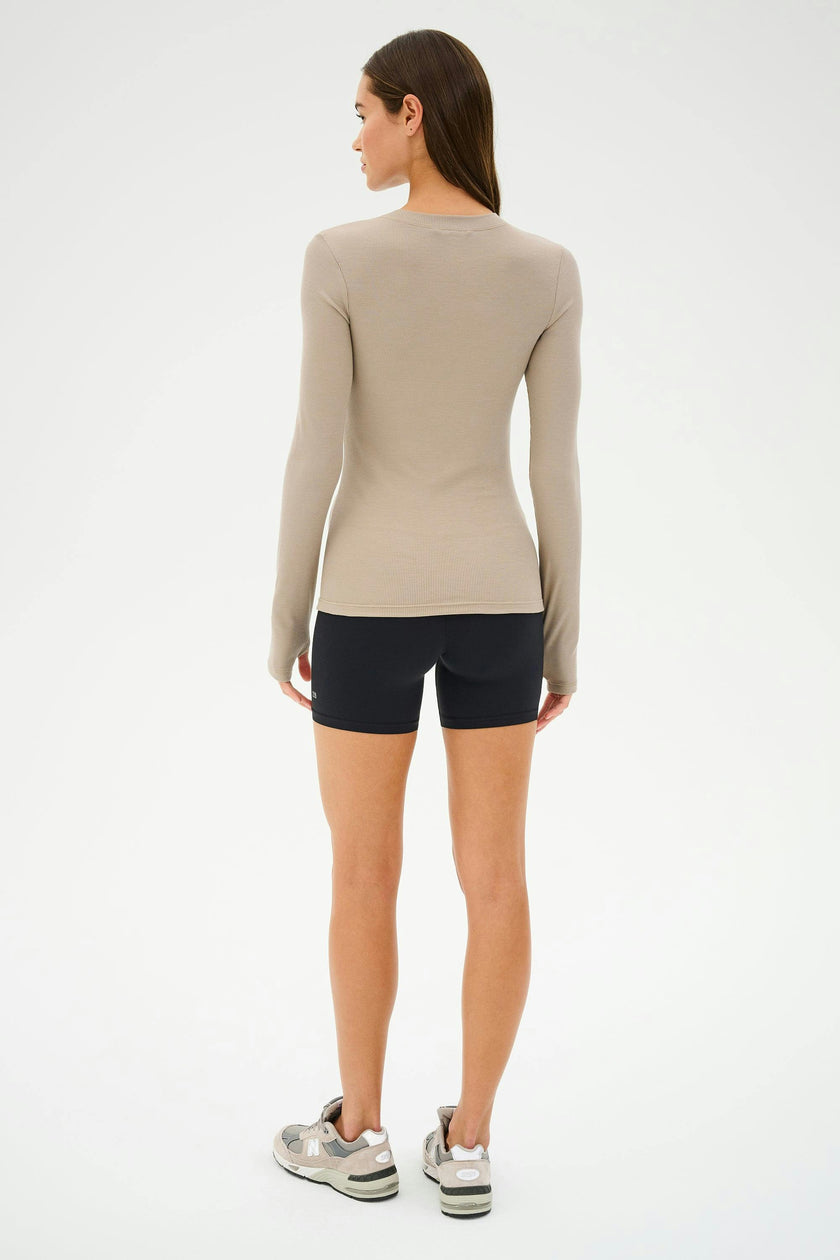 Airweight High Waist Short - Black