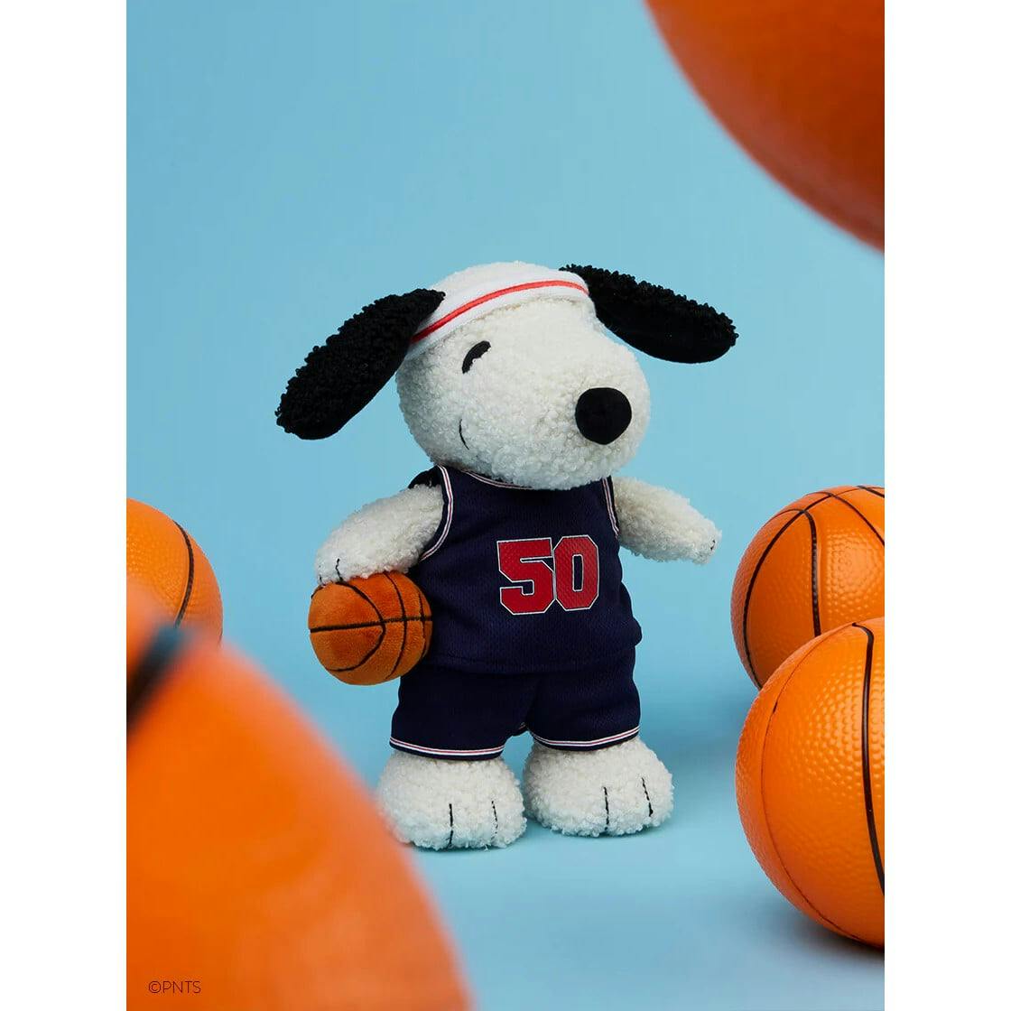 Plush Peanuts Snoopy Basketball 9