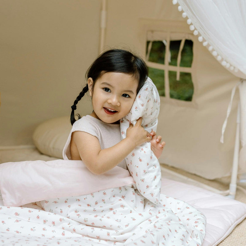Organic Portable Bedding Set- Petal