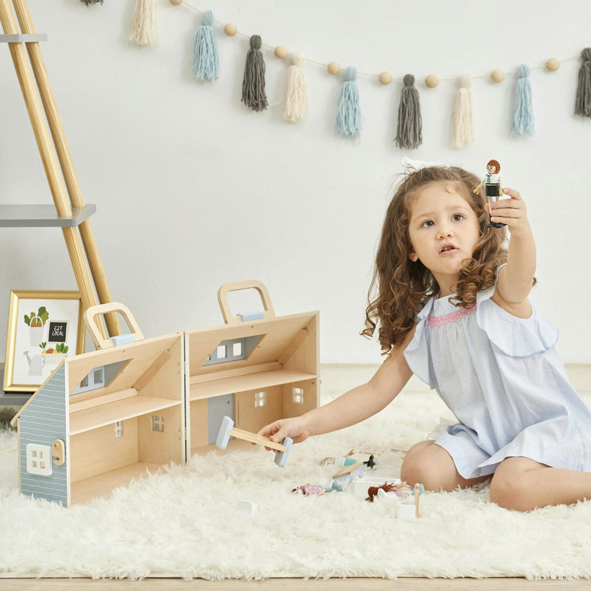Quaint Little Cottage Portable Dollhouse - Powder Blue/Wood