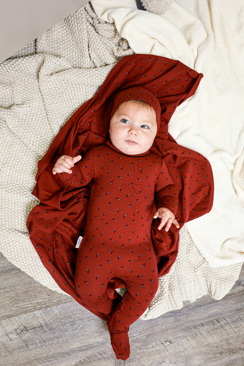 Winter Berries Round Neck Long Sleeve Footie