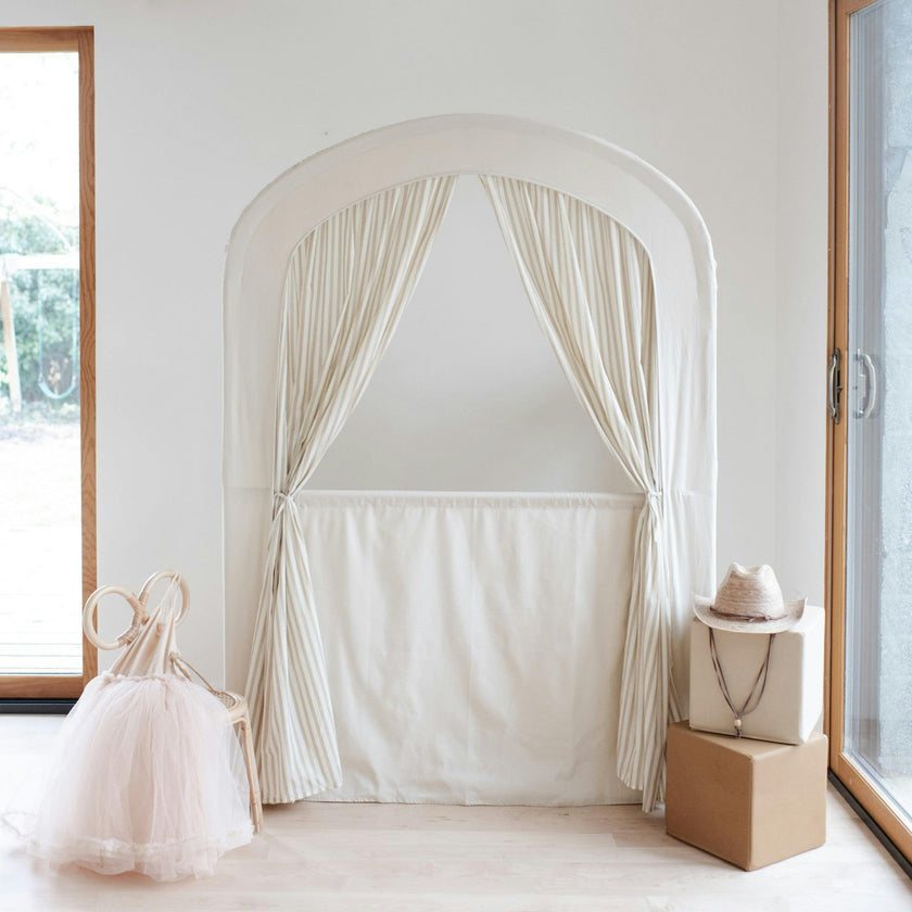 Fabric Arched Play Theatre