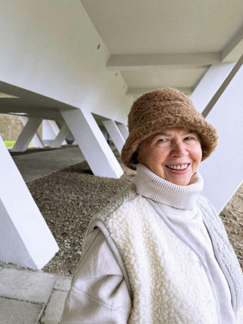 adult merino wool bucket hat - teddy brown