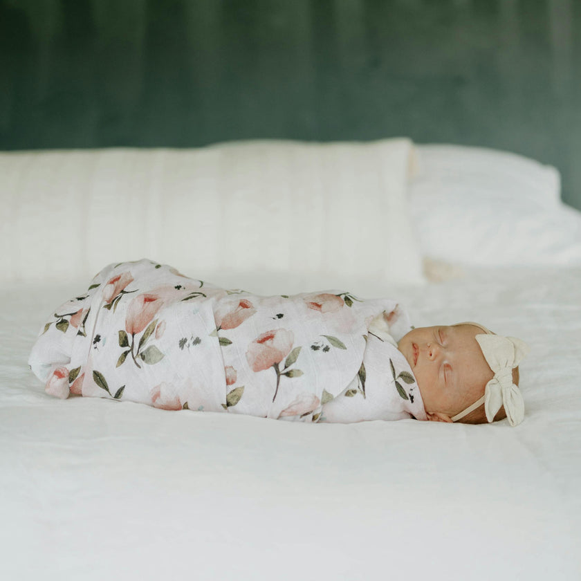 Organic Cotton Muslin Swaddle Blanket - Watercolor Floret