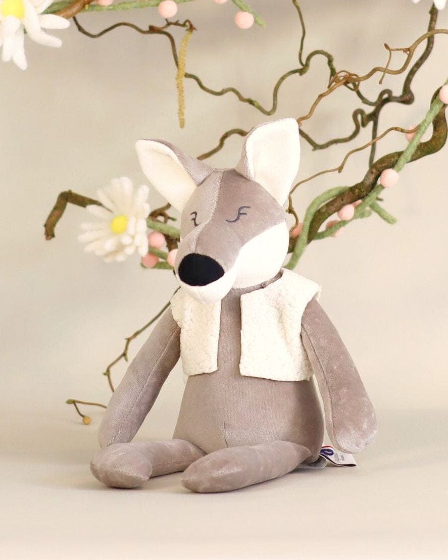 Henri the Wolf | Pamplemousse Peluches