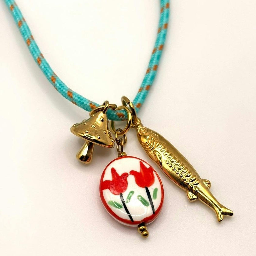 SUMMER CORD FISH CHARM NECKLACE