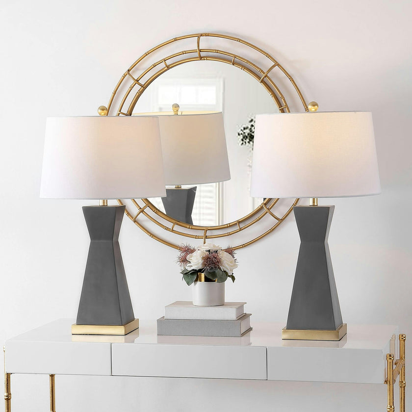 Onder Table Lamp with USB Port