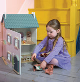 Willow Dolls House