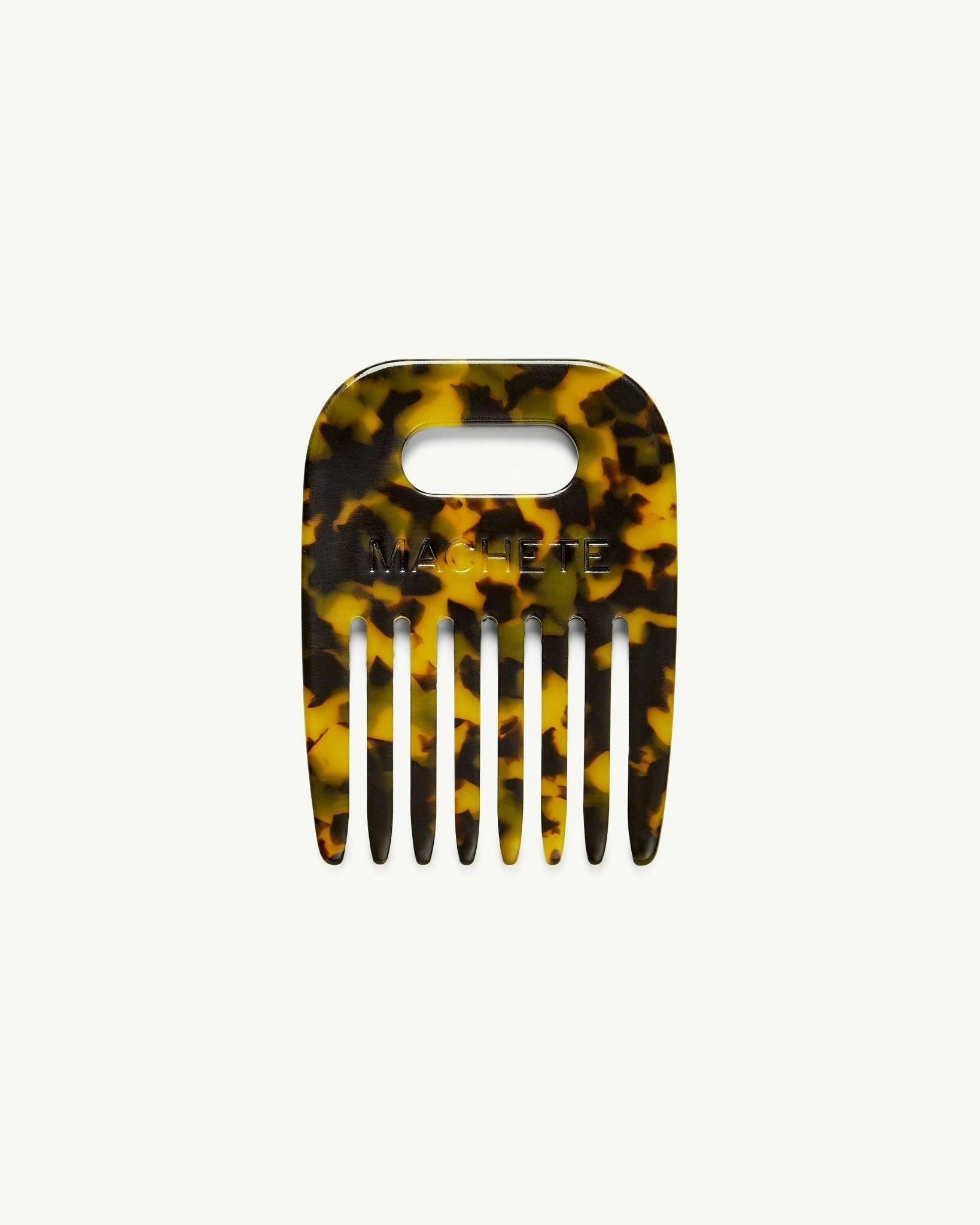 Wide Tooth No.4 Short Comb