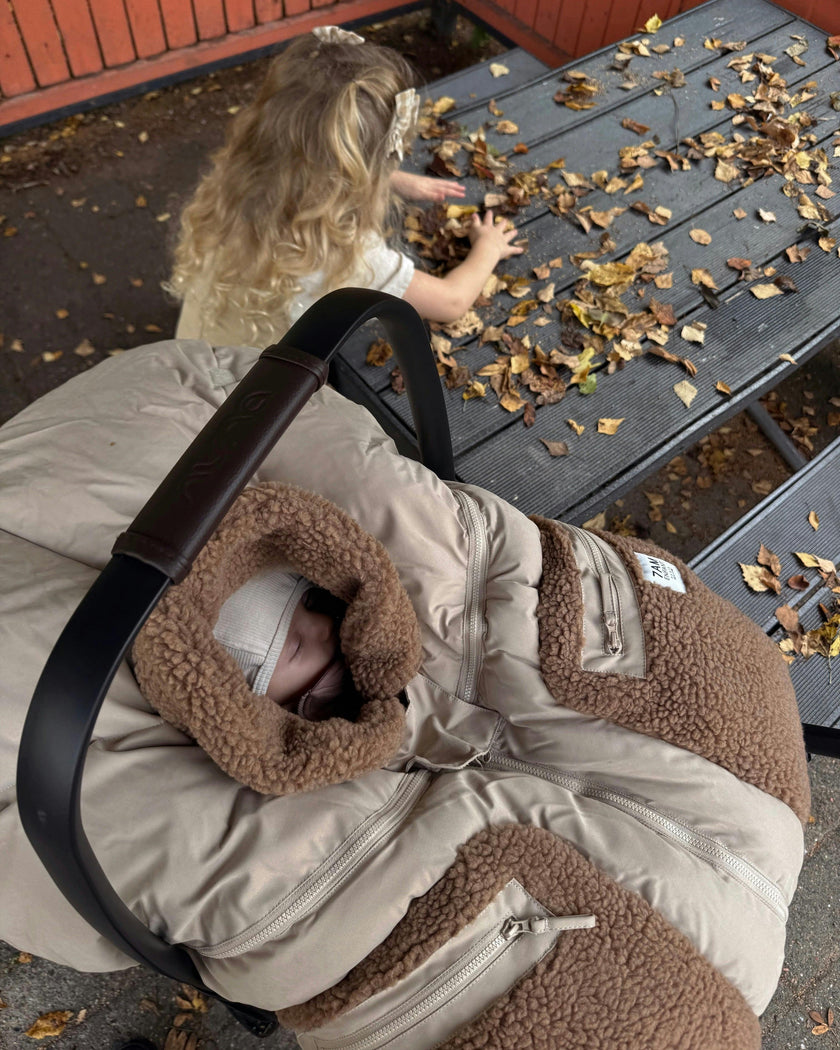 Car Seat Cocoon • Benji Appliqué