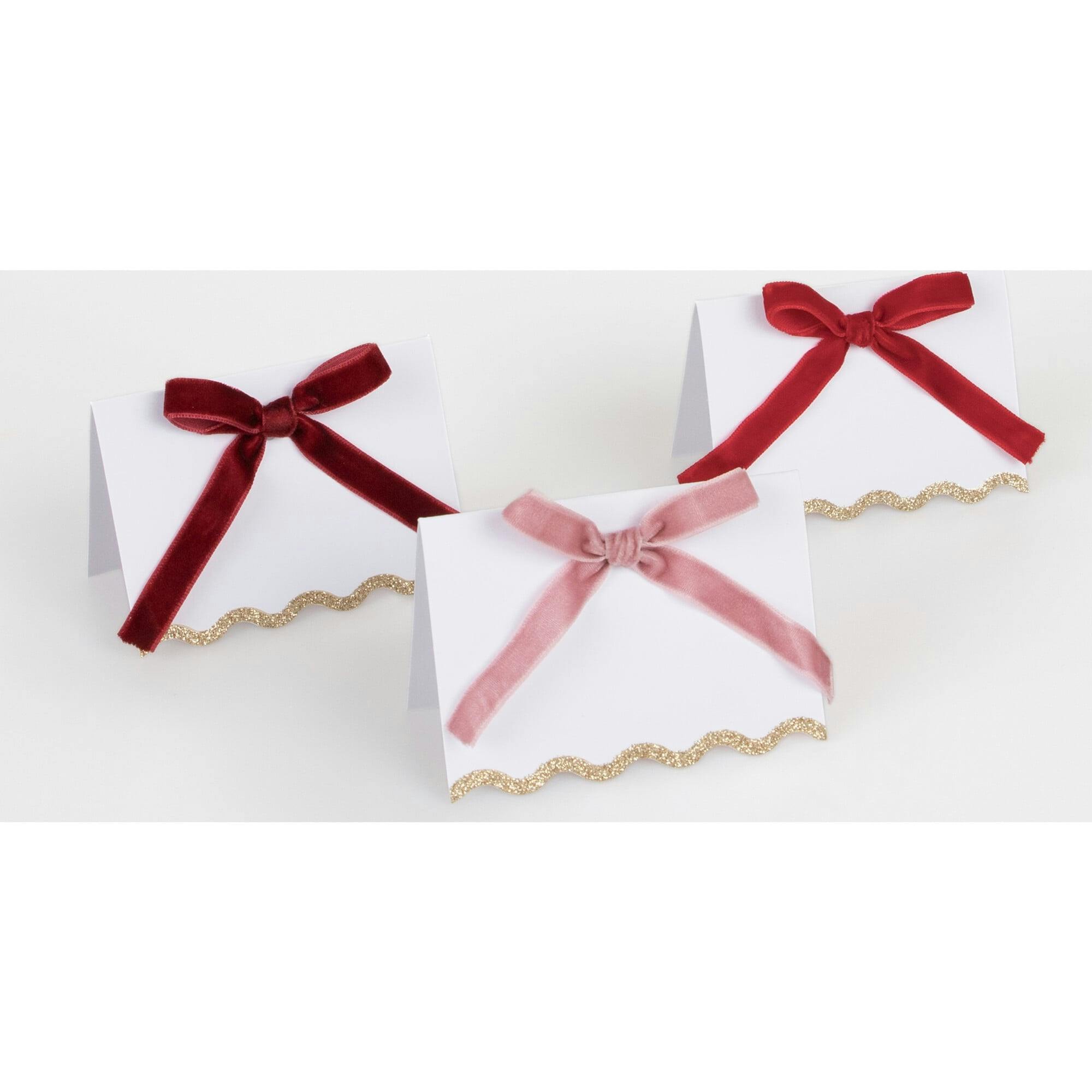 Velvet Bow Place Cards