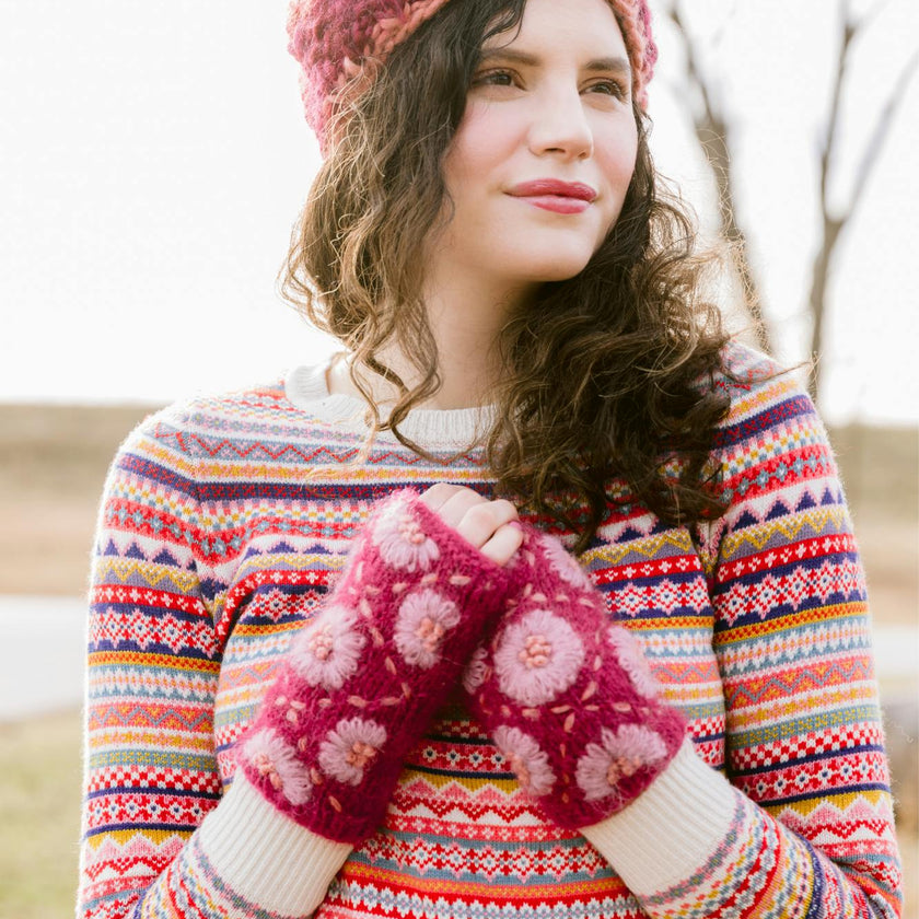 Women's Daisy Handwarmer