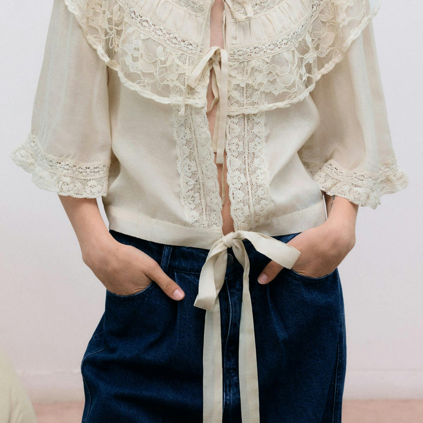 Ammi Woman Blouse Ecru