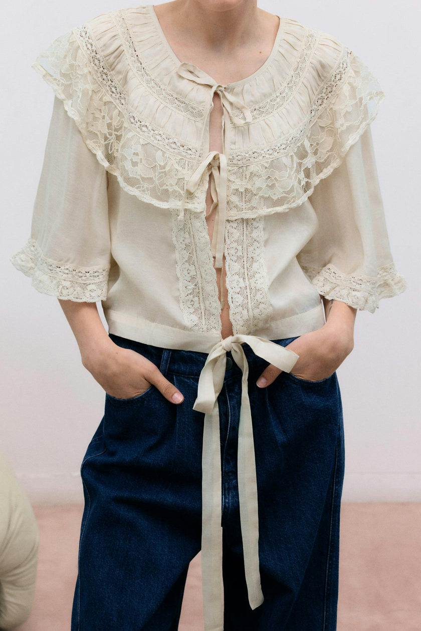 Ammi Woman Blouse Ecru