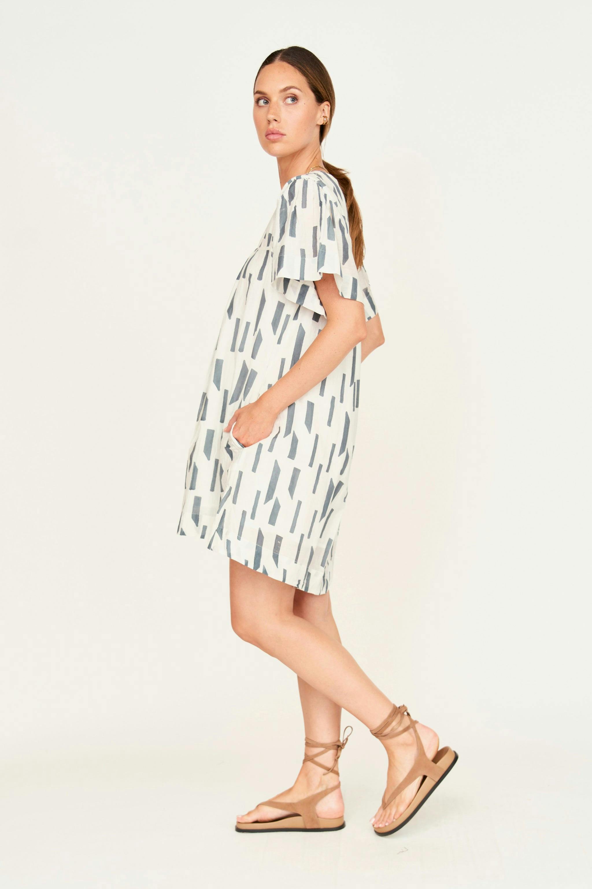 Belem Dress in White Rainfall