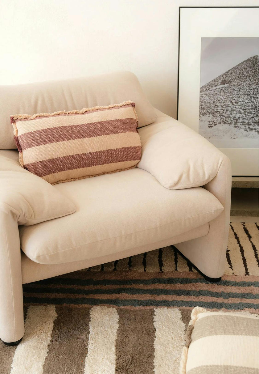 Rectangular Cushion Lines