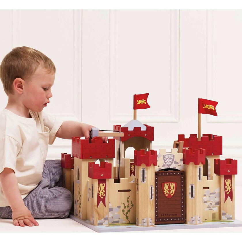 Lionheart Wooden Castle