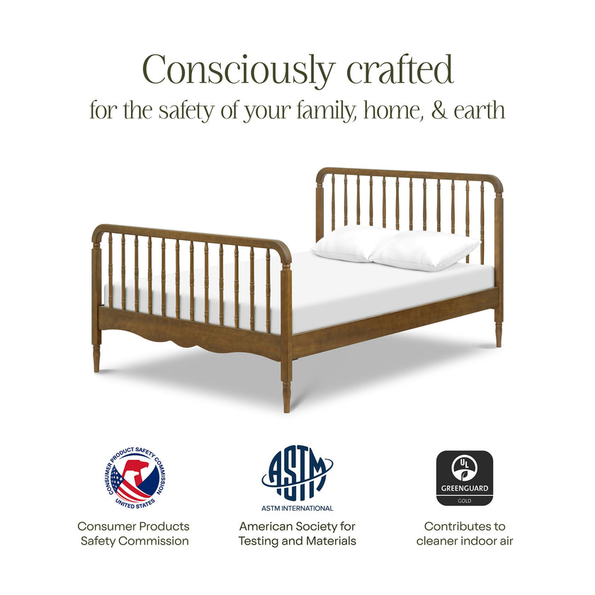 Liberty Spindle Full Bed in Natural Walnut