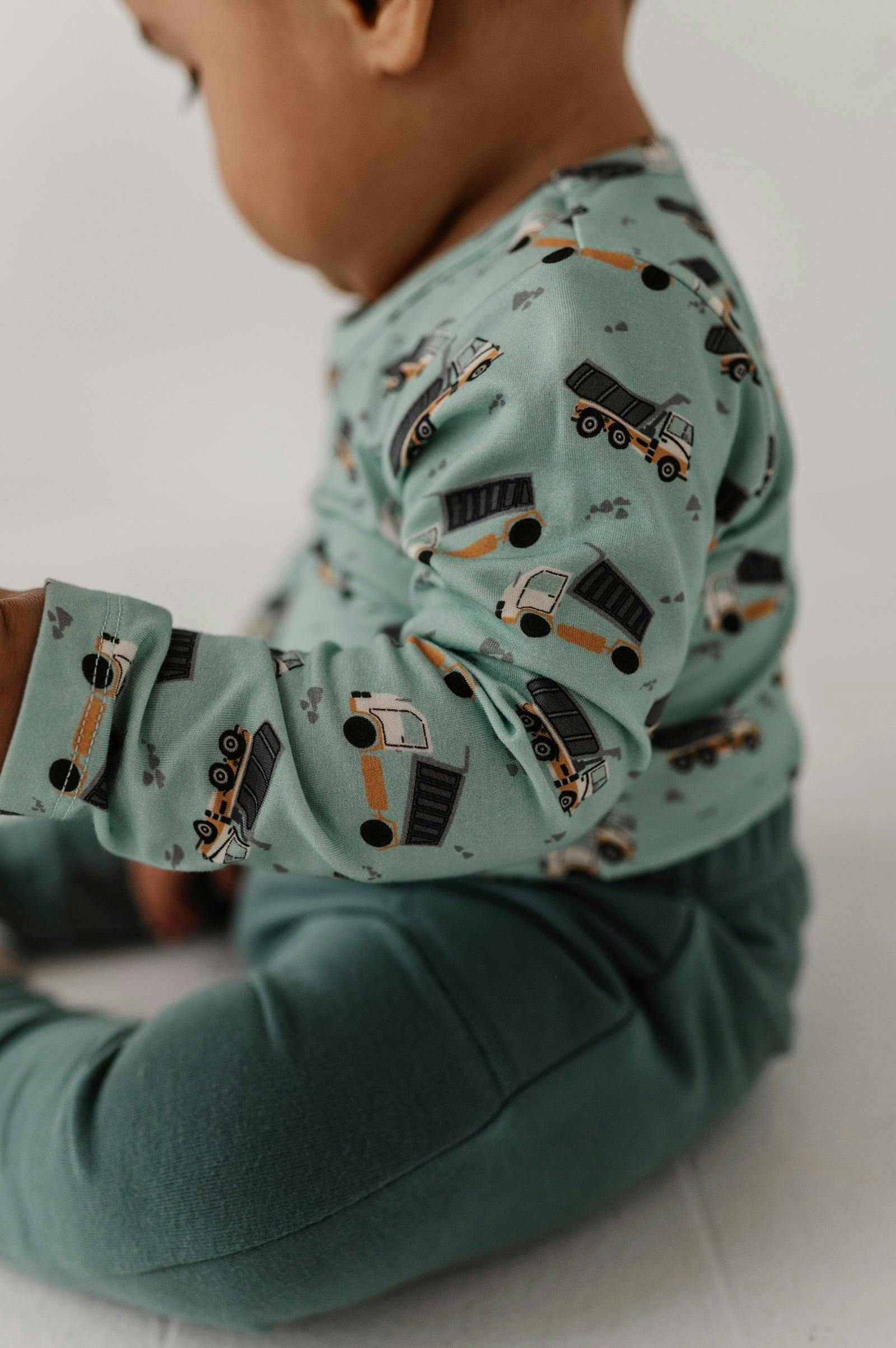 Baby Boy Long Sleeve Bodysuit in Dump Trucks