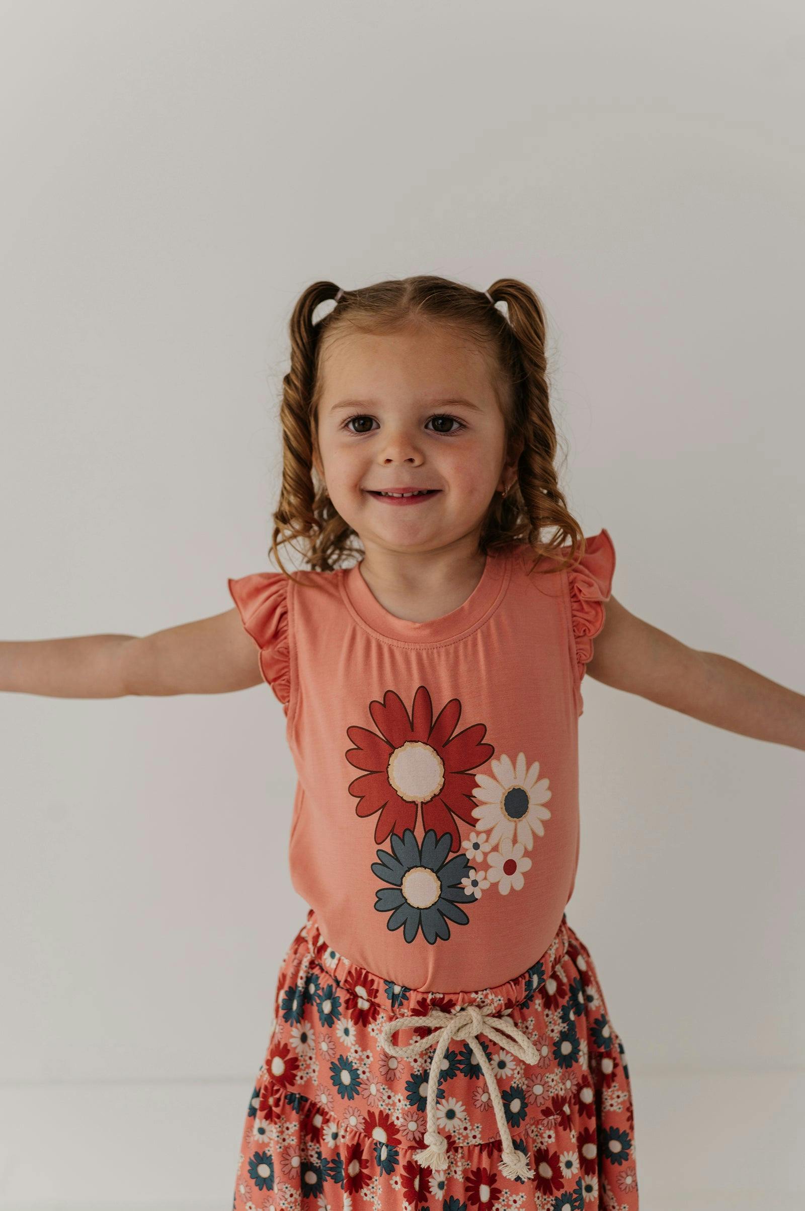 Girls Sleeveless Top in Zoey Daisy