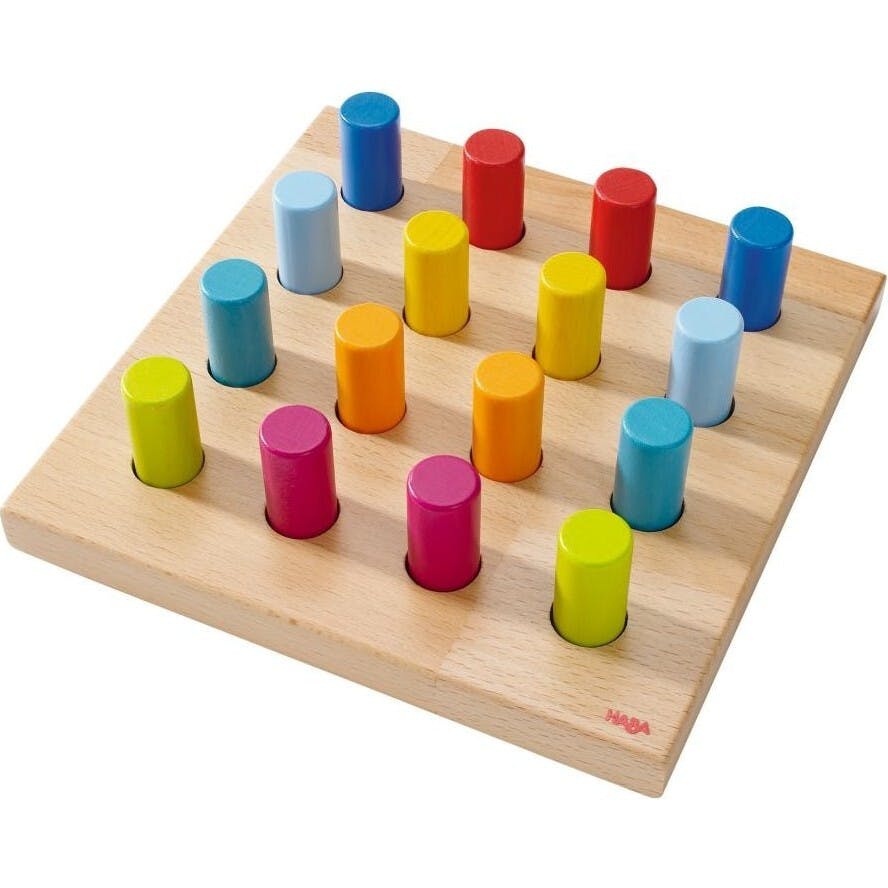 Rainbow Whirls Pegging Game