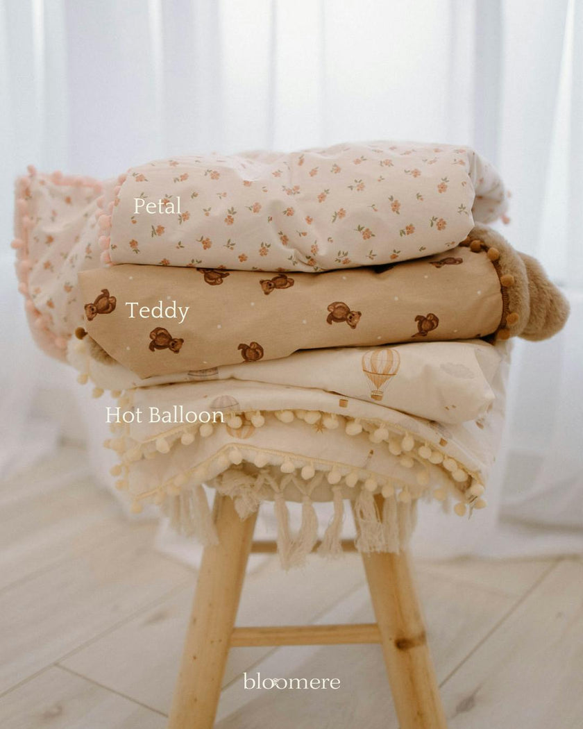 Pompom Blanket