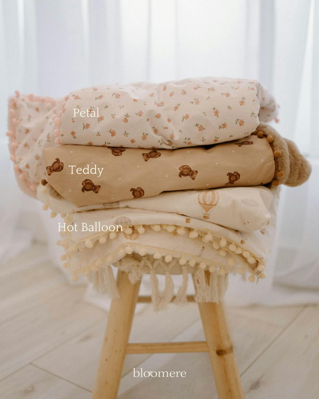 Pompom Blanket
