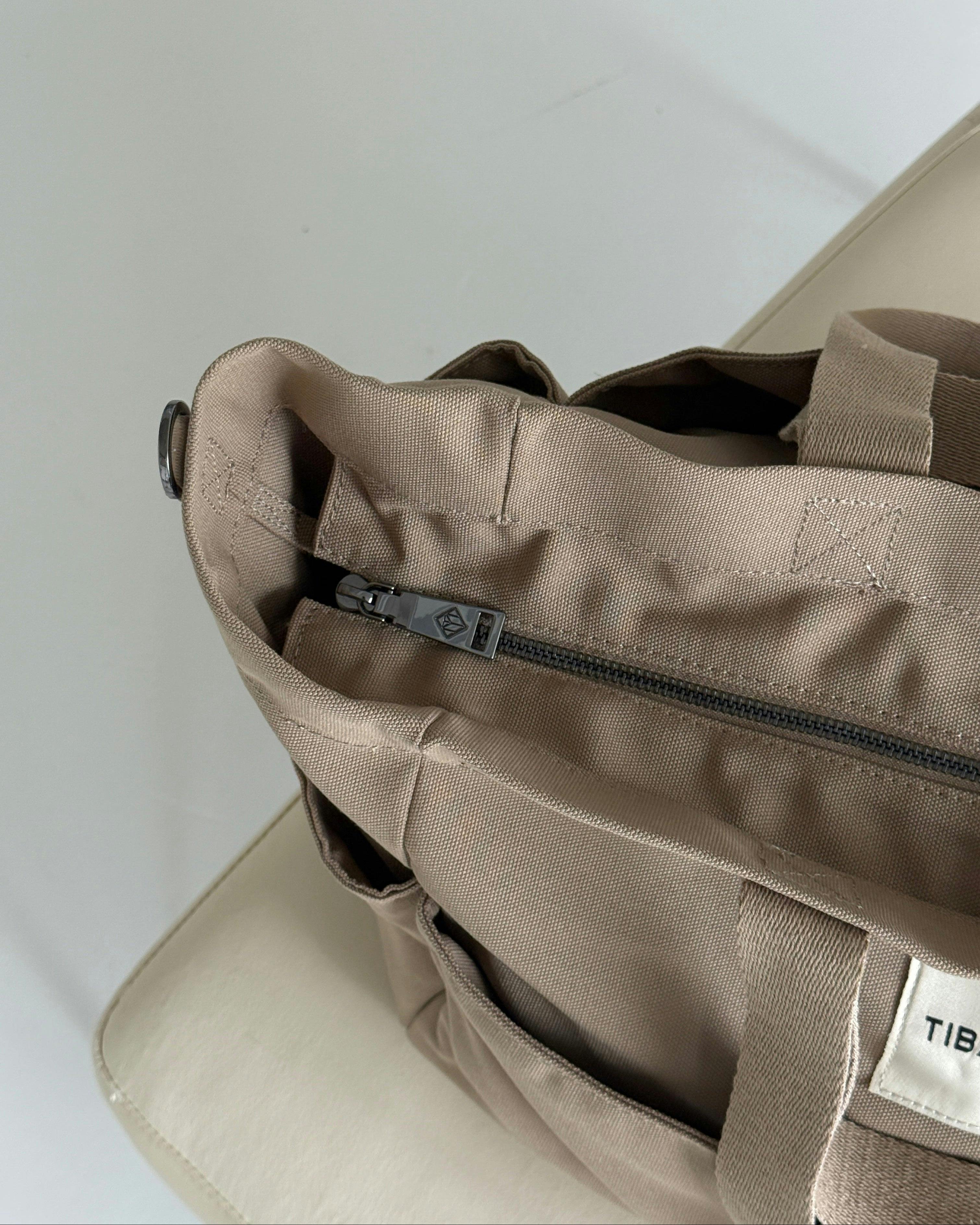 T+M Canvas Pocket Tote Desert