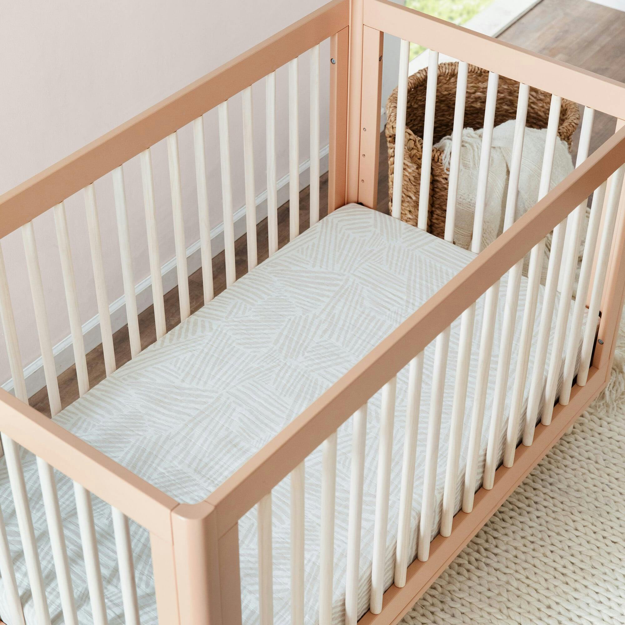 Lolly 3-in-1 Convertible Crib w/ Toddler Bed Conversion