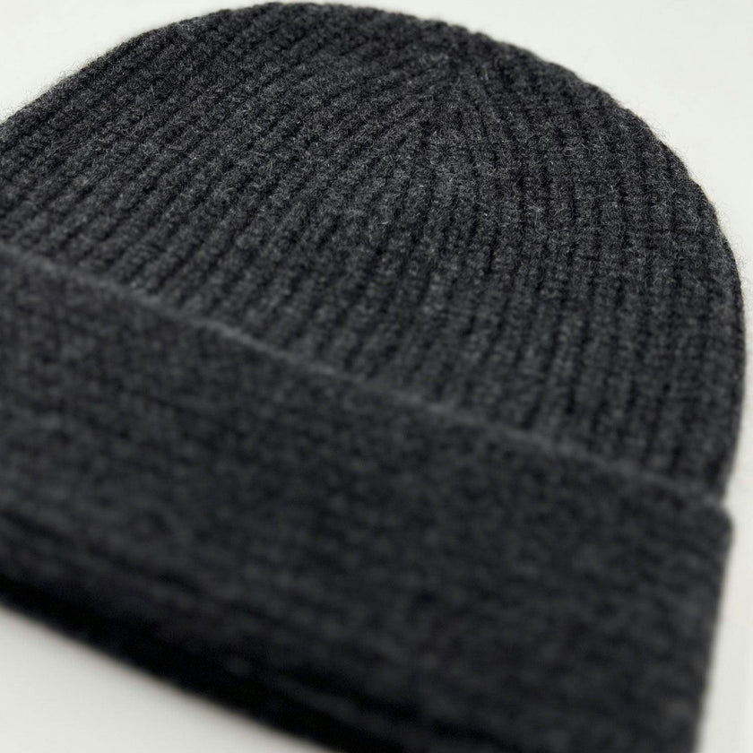 The Cocoon Cashmere Beanie