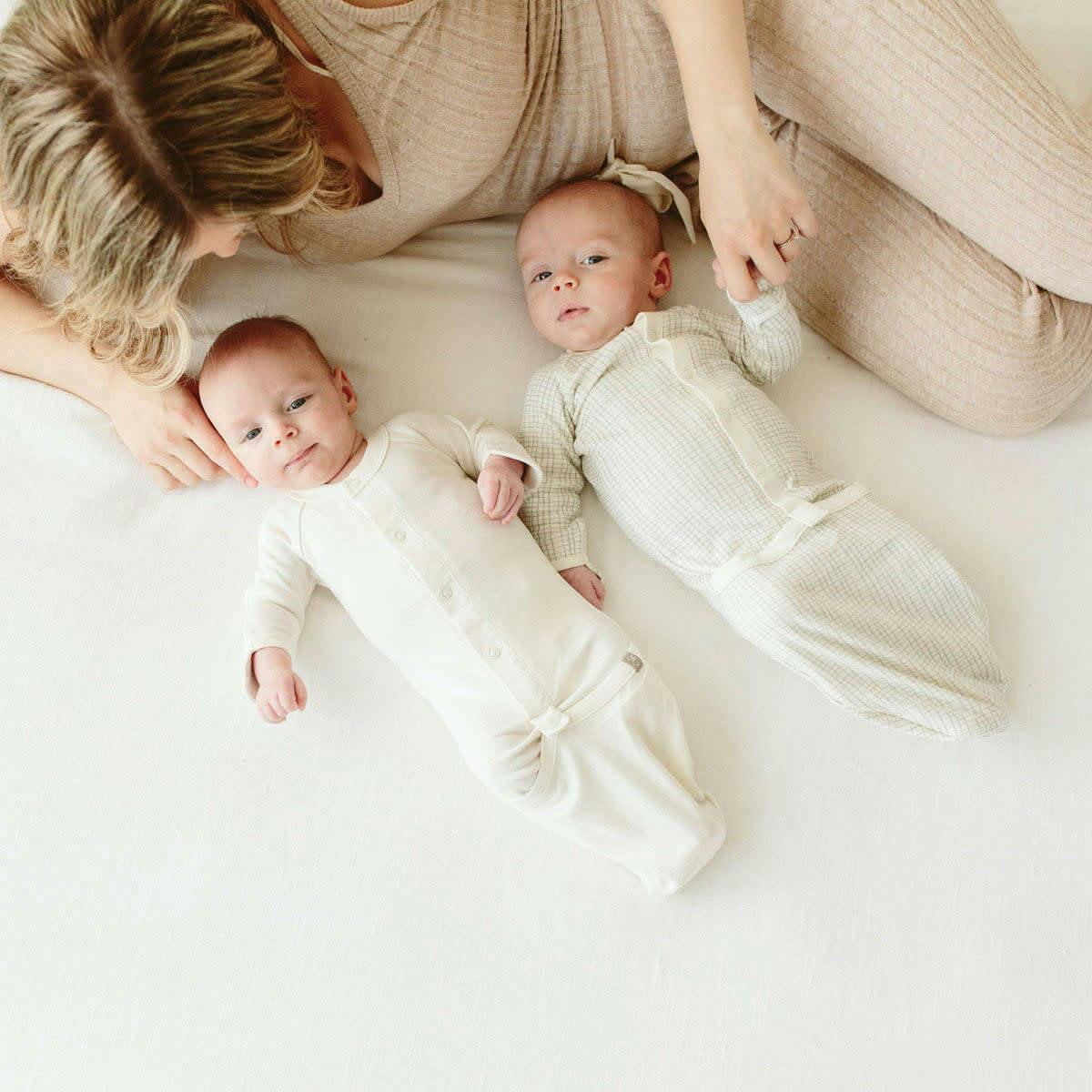 PREEMIE 24 HOUR CONVERTIBLE GOWN | CLOUD