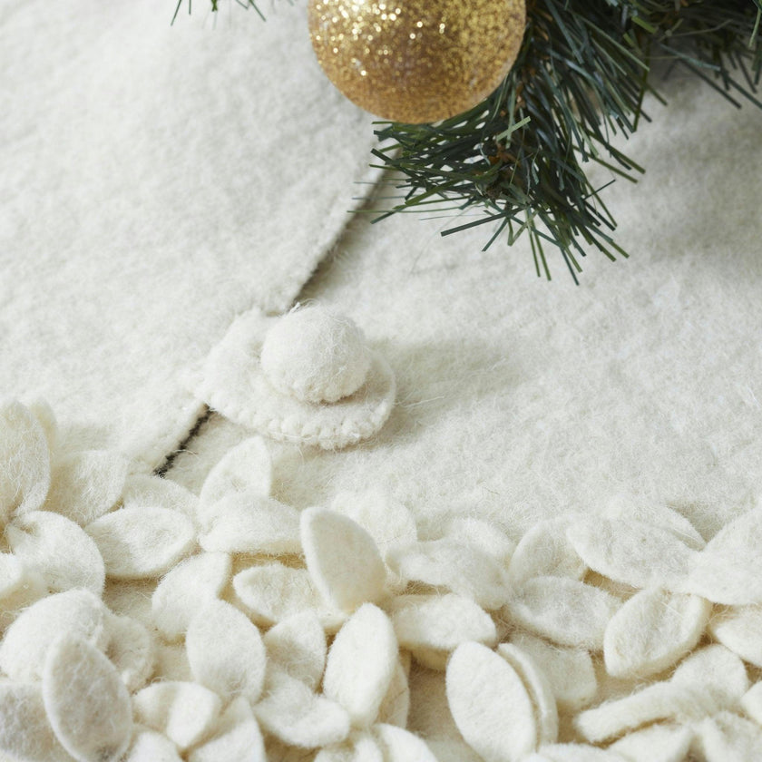 Handmade Felt Mini Christmas Tree Skirt - Cream Overlapping Flowers - 26"
