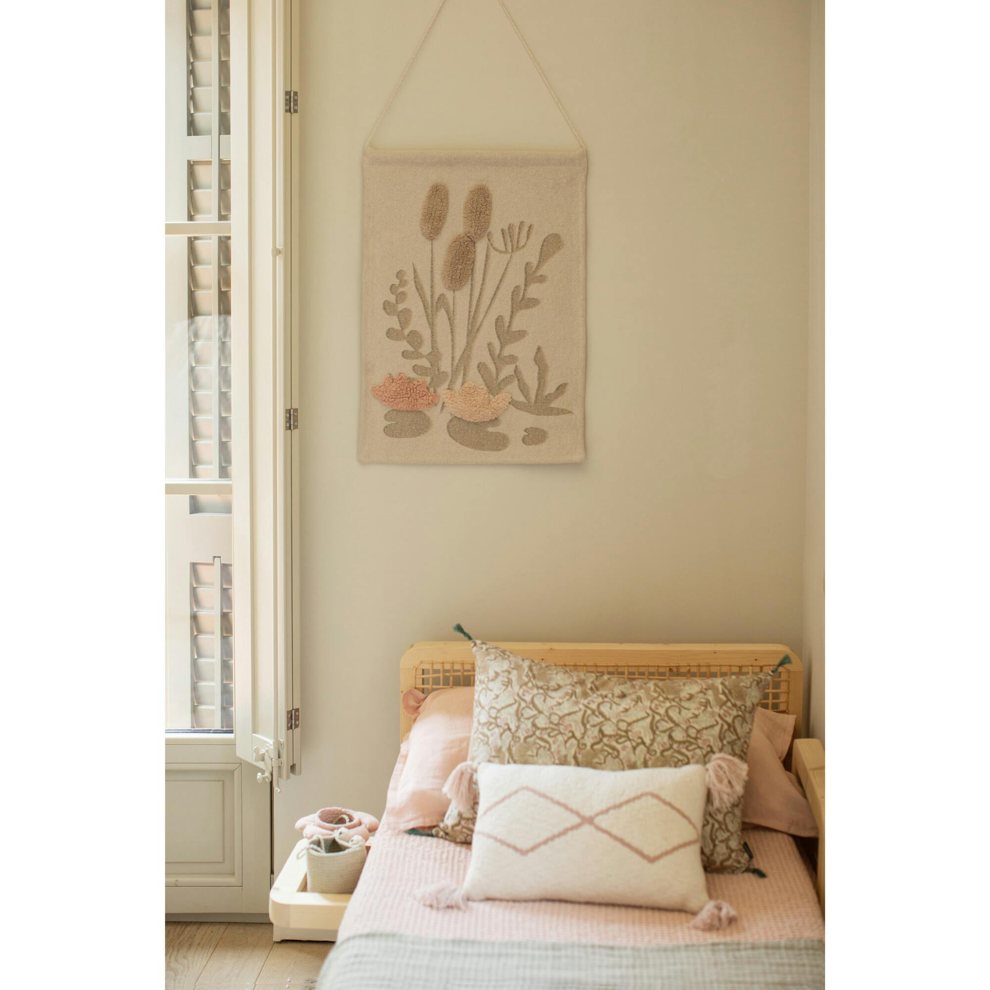 Wall Decor Magic Pond