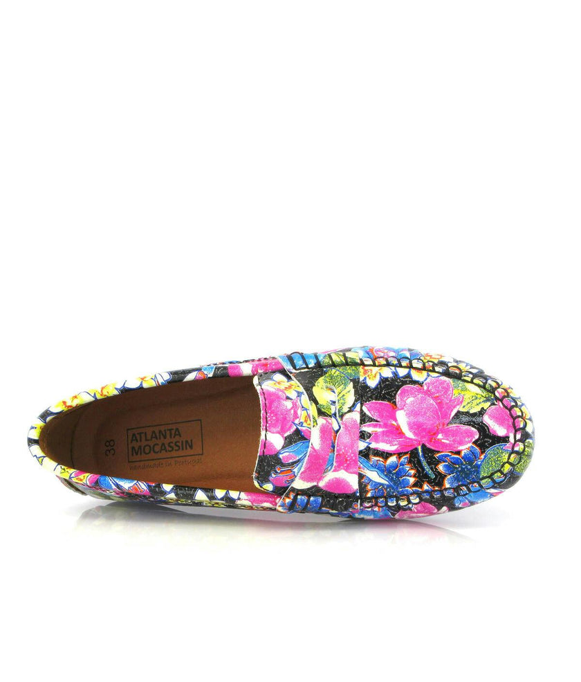 032 Walkers - multicolored flowers