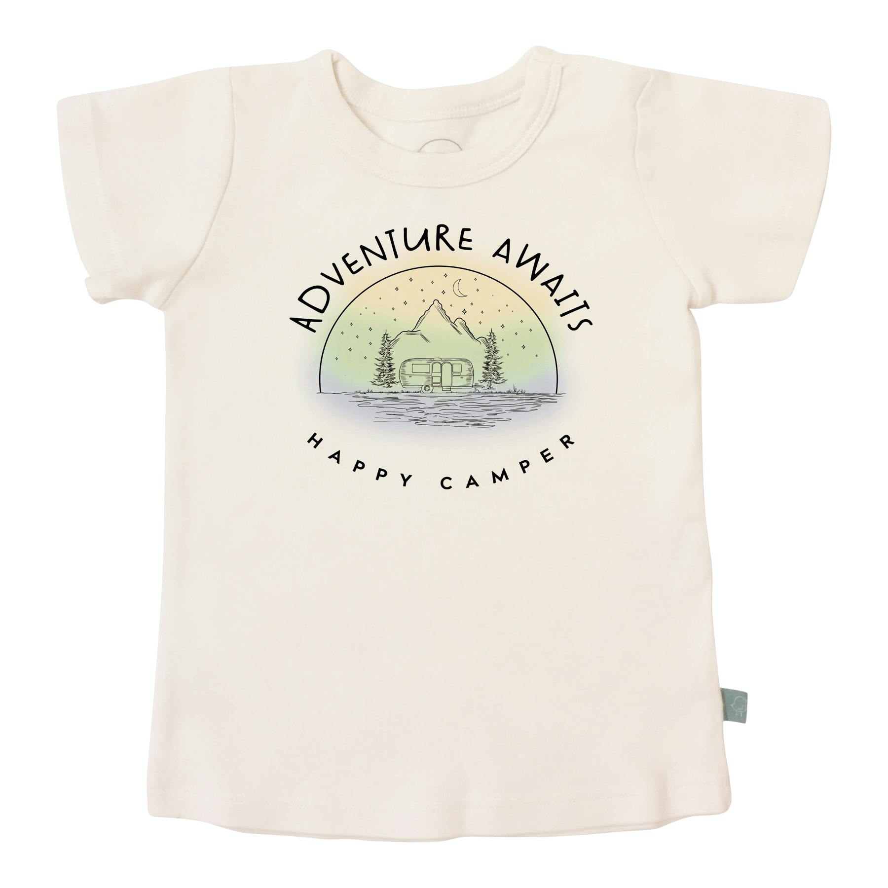 graphic tee | adventure awaits